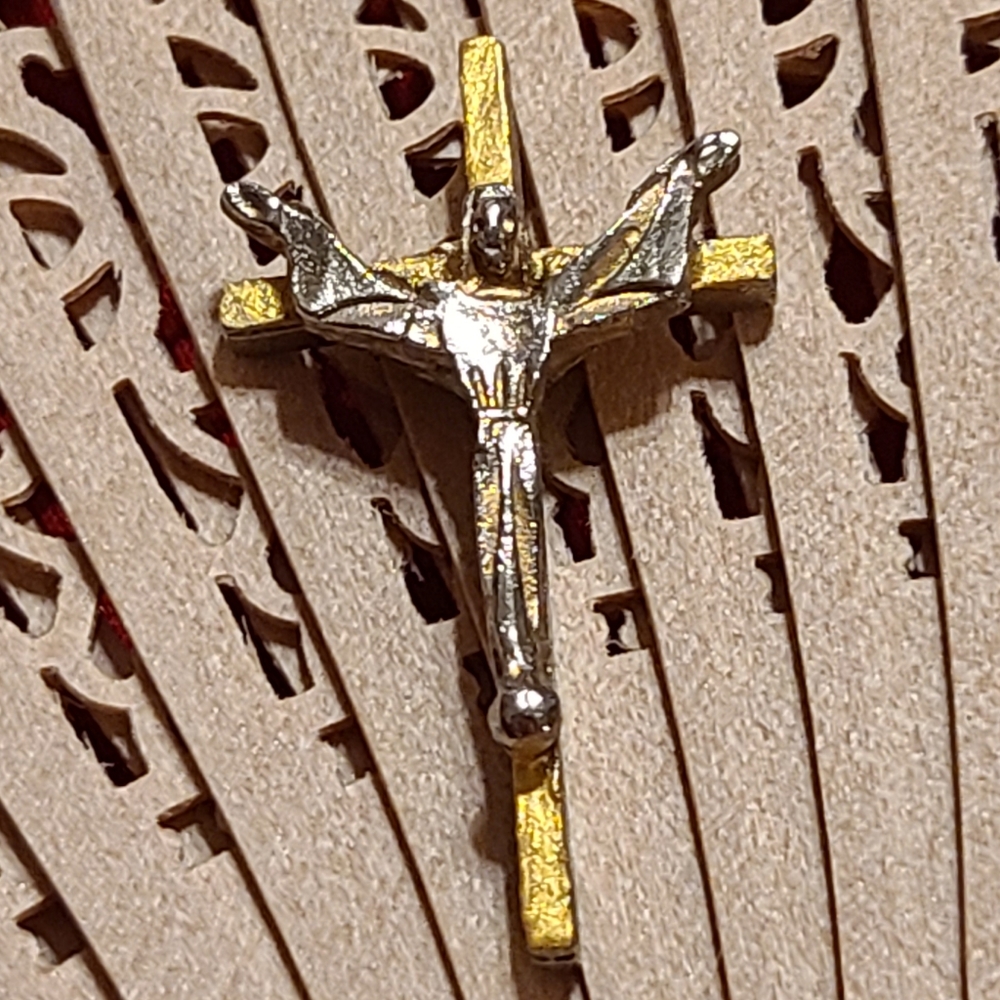 Little vintage pin for sale